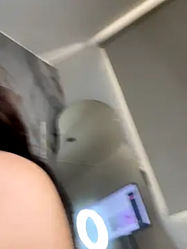 Gaby-Herrera online show from October 1, 2025, 8:26 pm