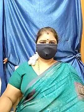 sushma26 online show from September 26, 2025, 1:15 pm