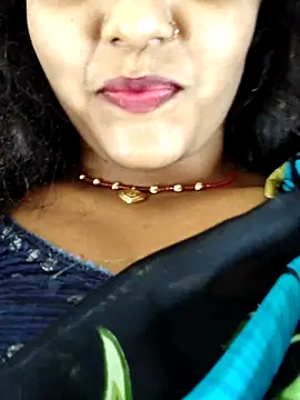 Snapshot of AnanyaKapoor89 chatting on October 8, 2025, 7:50 am AnanyaKapoor89 online show from October 8, 2025, 7:50 am