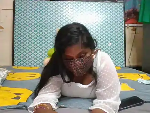 anubabysk12 online show from October 7, 2025, 4:37 pm