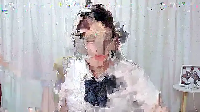 Dec-7758 online show from October 4, 2025, 6:55 am