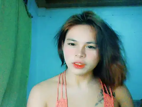 kera metina online show from January 12, 2026, 2:28 am