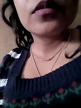 queenbuggi online show from February 23, 2026, 8:22 am