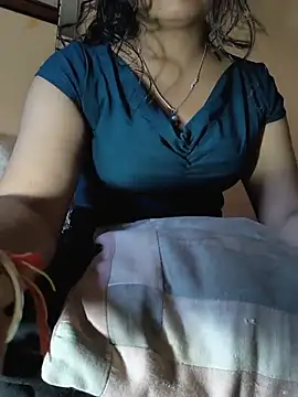 queenbuggi online show from May 26, 2026, 8:21 am