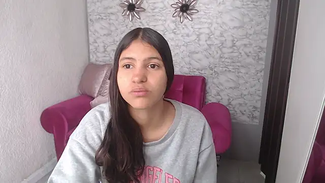 Evagirl69 online show from September 18, 2025, 6:10 pm