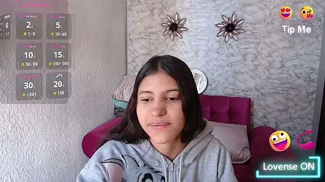 Snapshot of Evagirl69 chatting on July 6, 2026, 12:13 pm Evagirl69 online show from July 6, 2026, 12:13 pm