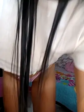 AlisSon  hot online show from October 18, 2025, 1:23 pm