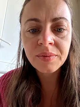 ladywithbigass online show from September 9, 2025, 4:56 am