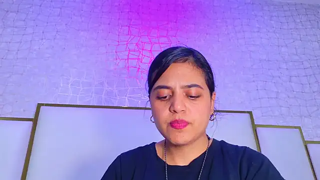 thalia888  online show from May 27, 2026, 7:11 pm