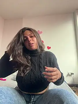 MiaCollinssx online show from February 27, 2026, 1:33 pm