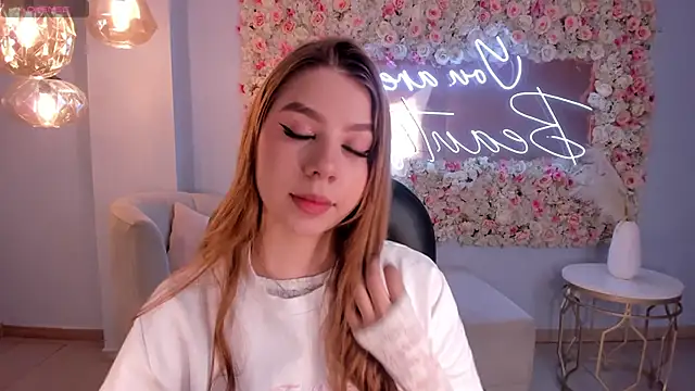 TiffannySins online show from March 27, 2026, 4:18 am