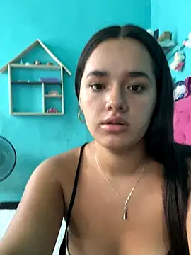 Luciaparker03 online show from October 4, 2025, 2:48 pm