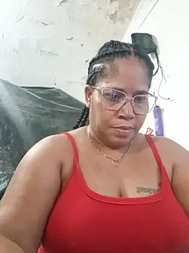 Big ass submissive online show from June 21, 2026, 9:06 pm