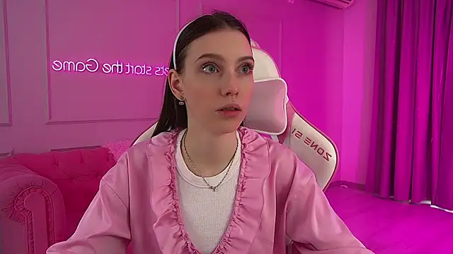 VeronicaVances online show from February 10, 2026, 8:40 am