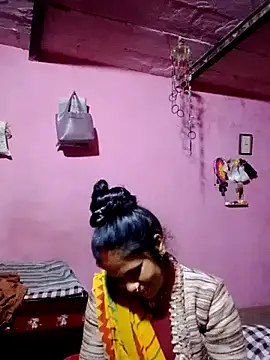 Hot ashna online show from November 26, 2025, 1:45 pm