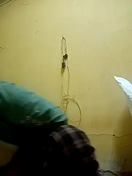 Milan6789 online show from December 15, 2025, 1:04 pm