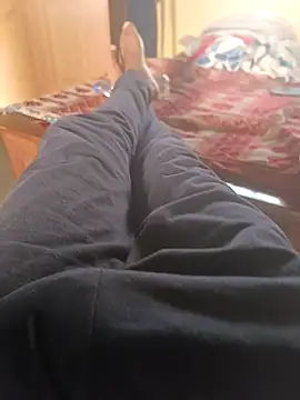 Sonukumar202000 online show from April 18, 2026, 2:04 am