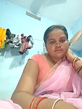 Rashi cut online show from October 8, 2025, 1:42 pm