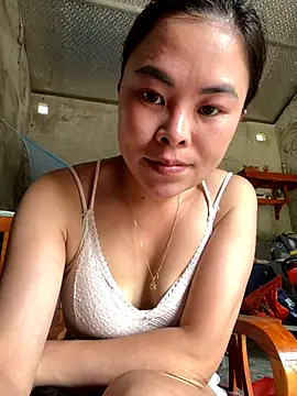 Snapshot of han-cute chatting on September 12, 2025, 6:46 am han-cute online show from September 12, 2025, 6:46 am