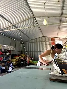 Snapshot of han-cute chatting on September 24, 2025, 1:53 am han-cute online show from September 24, 2025, 1:53 am