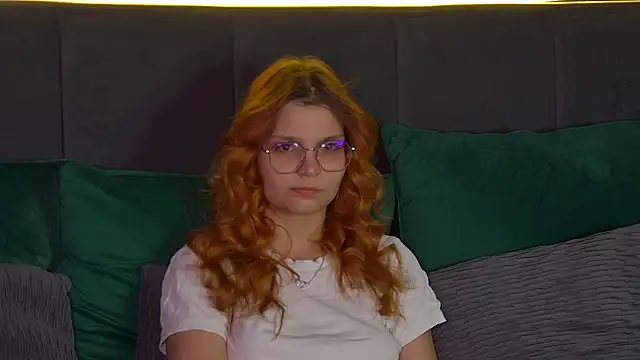 BellaMarebelle online show from September 25, 2025, 4:27 am