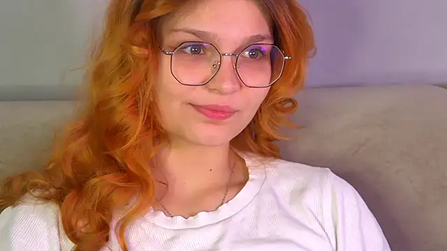 BellaMarebelle online show from September 27, 2025, 4:17 am