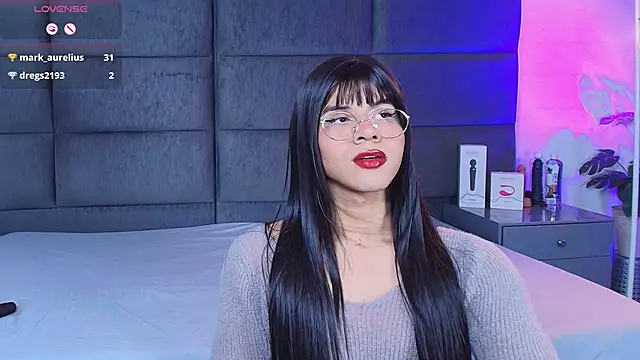 Slenna Moon online show from March 2, 2026, 11:11 pm