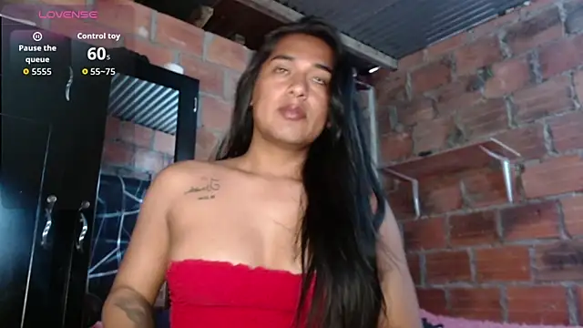 Snapshot of _Diviine_karoll_ chatting on September 19, 2025, 5:24 pm  Diviine karoll  online show from September 19, 2025, 5:24 pm
