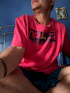 stevo170t online show from November 12, 2025, 6:52 pm