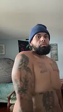 Lunablu13 online show from December 13, 2025, 8:04 pm