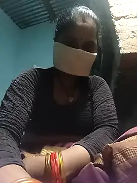 Sheema tyagi online show from November 24, 2025, 8:41 pm