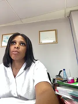 031bubbles online show from December 17, 2025, 7:58 am