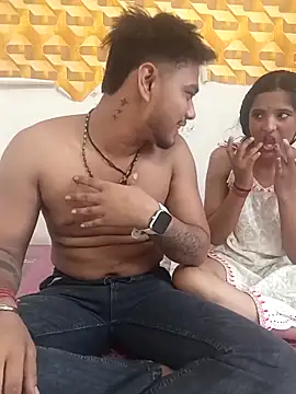 romantic couple1 online show from September 23, 2025, 2:47 am