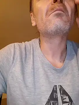 Kuba Gd online show from February 2, 2025, 6:42 pm