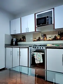 mia mancinii online show from March 22, 2026, 1:09 am