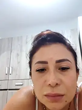 mia mancinii online show from April 14, 2026, 2:12 pm