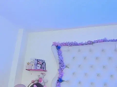 Missy Aprill online show from September 25, 2025, 1:15 pm