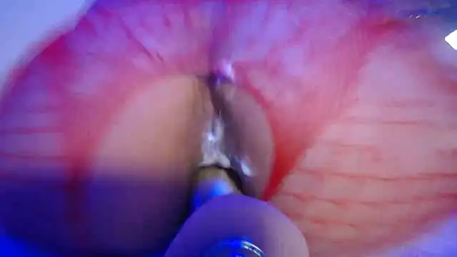 Missy Aprill online show from December 3, 2025, 12:14 pm