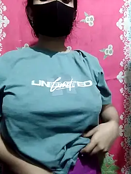 Snapshot of hezabi_queen07 chatting on November 18, 2025, 3:16 pm hezabi queen07 online show from November 18, 2025, 3:16 pm