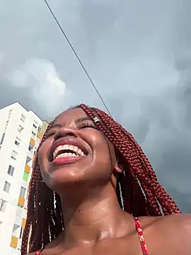 Snapshot of Sweet-Jade chatting on September 10, 2025, 9:37 pm Sweet-Jade online show from September 10, 2025, 9:37 pm