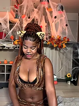 Snapshot of Sweet-Jade chatting on October 10, 2025, 10:42 pm Sweet-Jade online show from October 10, 2025, 10:42 pm