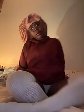 Sweet-Jade online show from November 18, 2025, 9:03 am