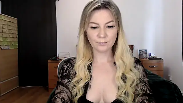 ParadiseAlina online show from September 15, 2025, 11:10 am