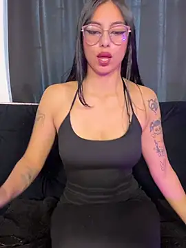 Clawd hot online show from February 3, 2026, 1:38 pm