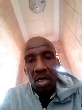 longdickson12345 online show from October 4, 2025, 4:10 am