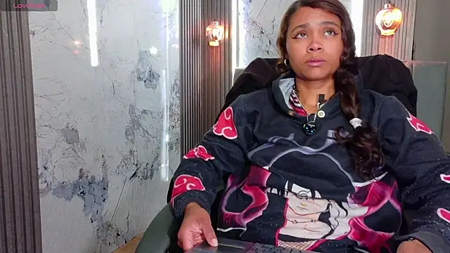 Kristall 06 online show from November 17, 2025, 2:06 am