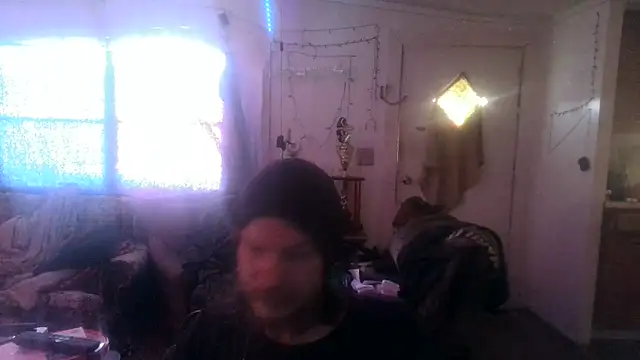 Poundtown1226 online show from January 18, 2026, 9:29 pm