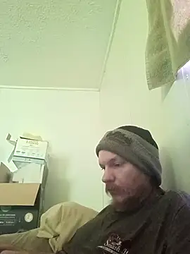 Poundtown1226 online show from February 8, 2026, 6:11 pm