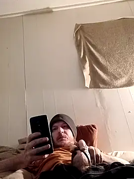 Poundtown1226 online show from February 16, 2026, 4:30 am