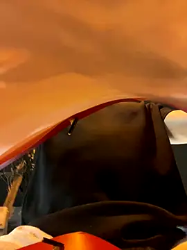 anhkiet huang online show from October 5, 2025, 1:42 pm